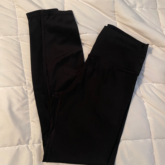 Zyia Leggings - Picture 2 of 3